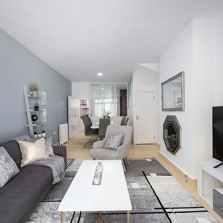 Spacious 4 Bedroom House Next To Kensington Palace Londra Esterno foto