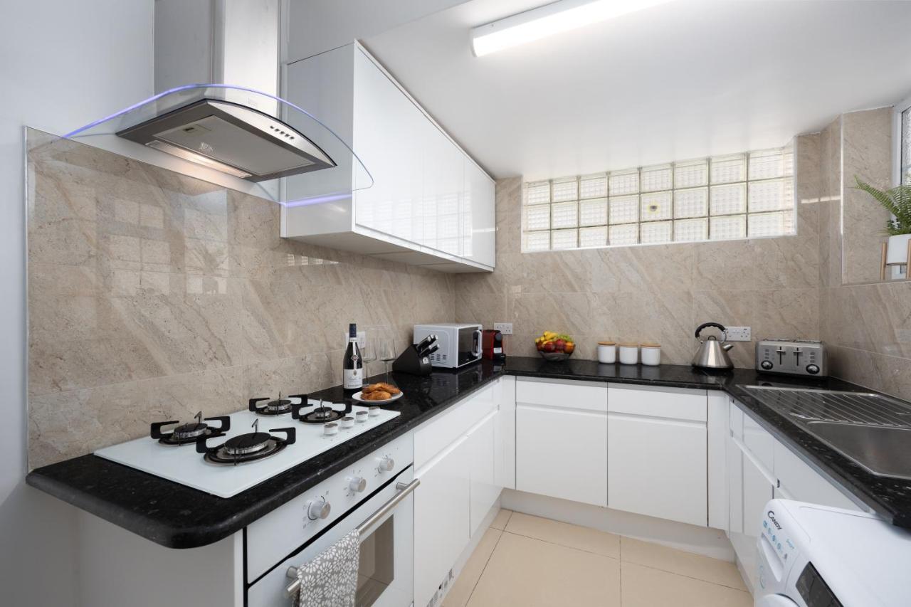Spacious 4 Bedroom House Next To Kensington Palace Londra Esterno foto