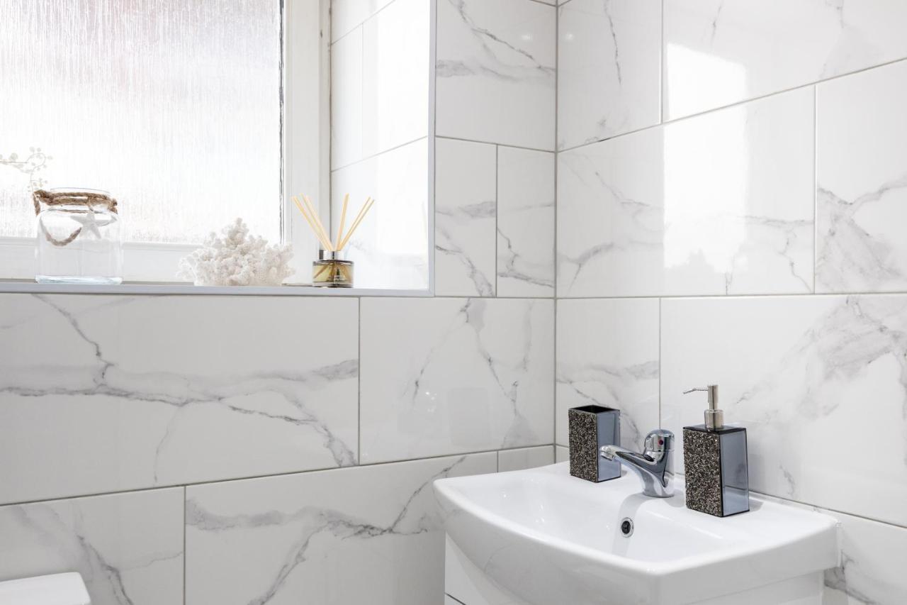 Spacious 4 Bedroom House Next To Kensington Palace Londra Esterno foto